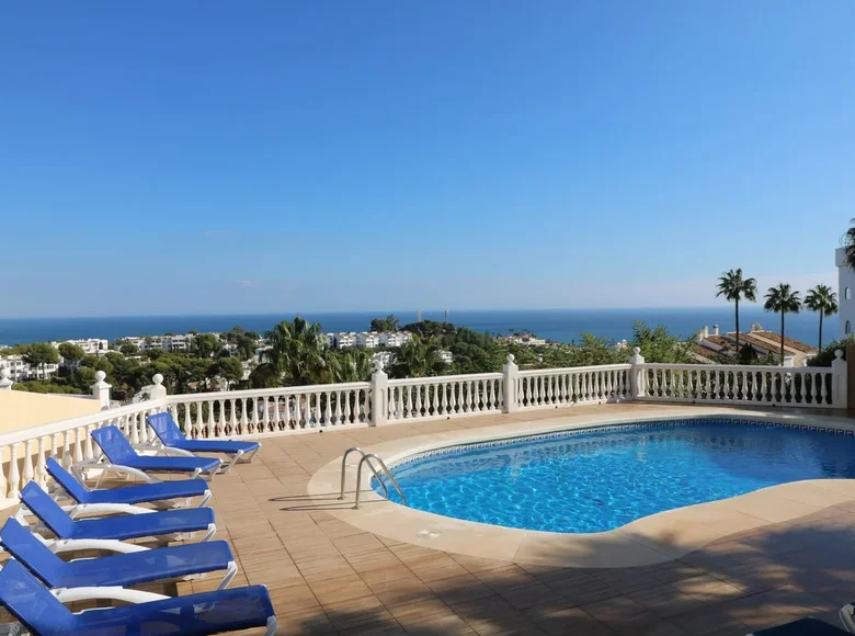 Mieszkanie 5 pokojów 178 m² Mijas, Hiszpania