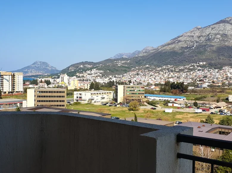 Apartamento 3 habitaciones 124 m² Bar, Montenegro