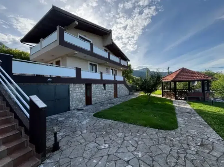 Земельные участки 4 спальни 200 м² Boljevici, Черногория