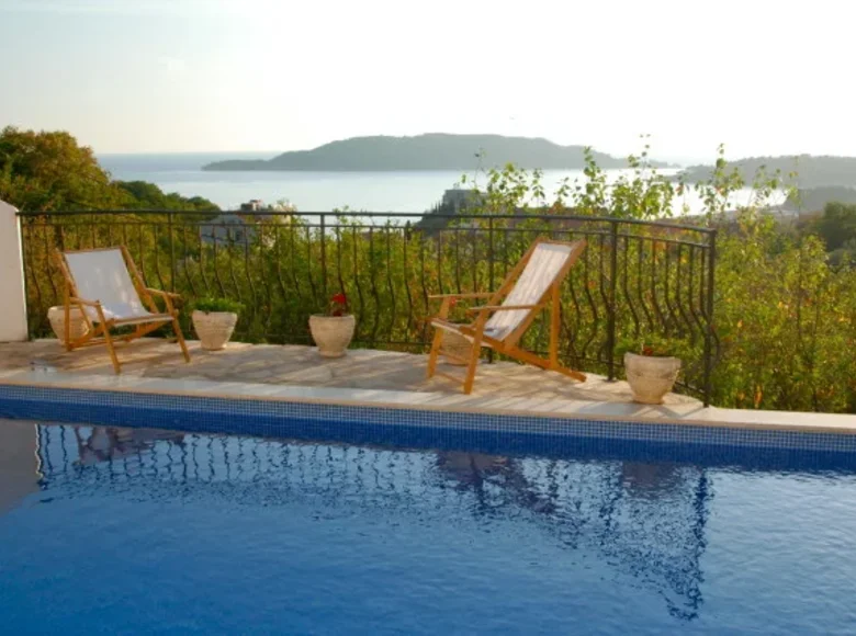 Villa de 6 chambres 486 m² Boreti, Monténégro