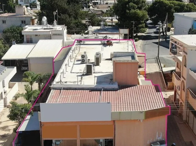 Shop 774 m² in Avgorou, Cyprus