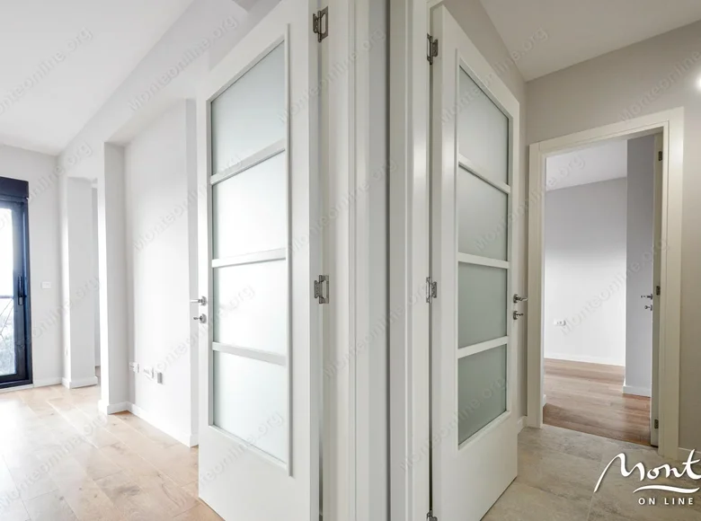 Apartamento 3 habitaciones 91 m² Tivat, Montenegro