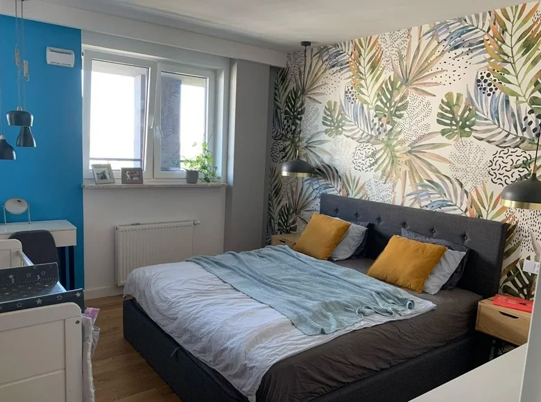 3 room apartment 72 m² in Warsaw, Poland