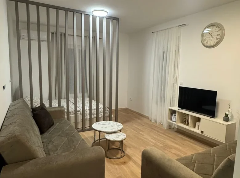 Studio apartment 37 m² in Podgorica, Montenegro