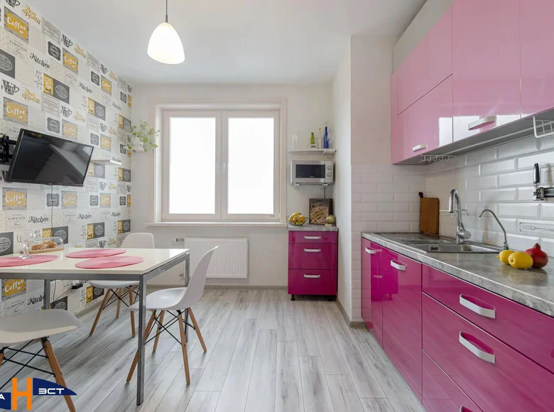 Wohnung 2 zimmer 67 m² Minsk, Belarus