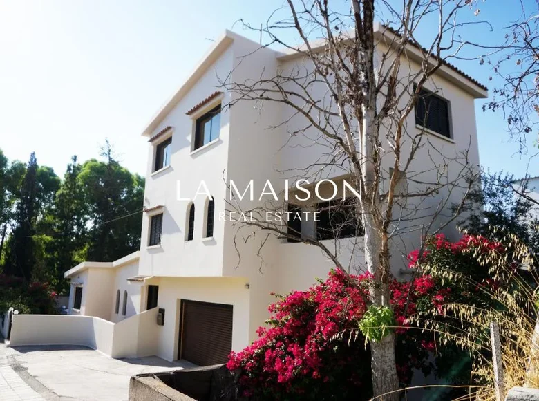 Дом 3 спальни 410 м² Строволос, Кипр