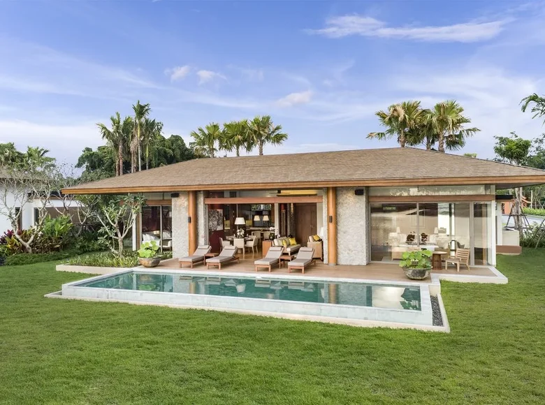 Villa 403 m² Phuket Province, Thailand