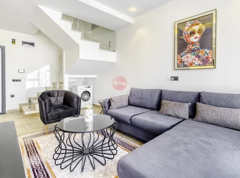 Appartement 1 chambre 81 m² Mahmutlar, Turquie