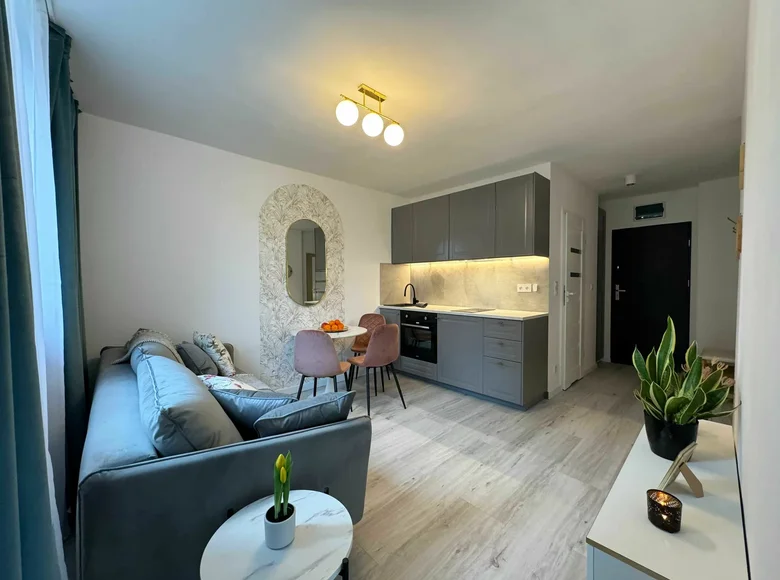 Wohnung 2 zimmer 32 m² in Warschau, Polen