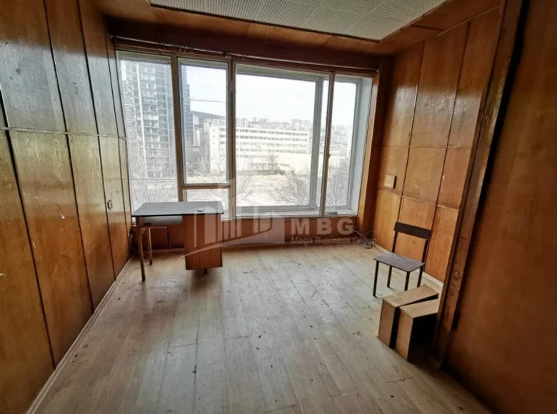 Propriété commerciale 192 m² à Tbilissi, Géorgie