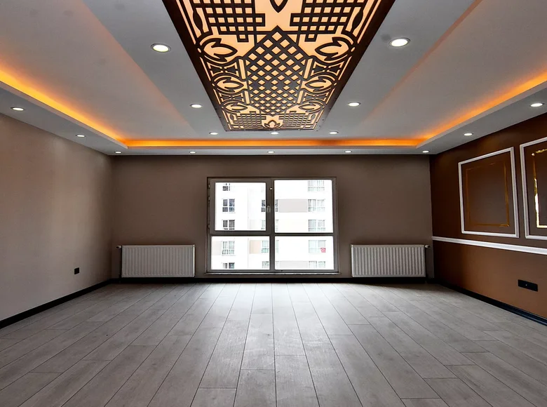 Mieszkanie 2 pokoi 125 m² Esenyurt, Turcja