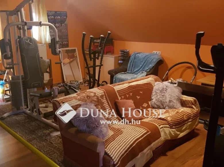 House 197 m² Aszod, Hungary