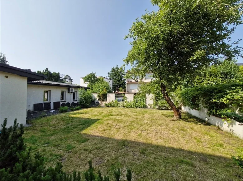 House 302 m² Krakow, Poland