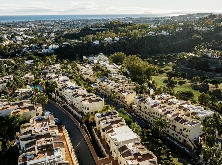 Mieszkanie 3 pokoi  Benahavis, Hiszpania