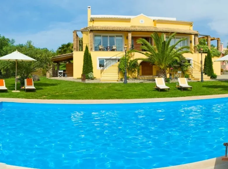 1 bedroom Villa 1 055 m² Kouramaditika, Greece