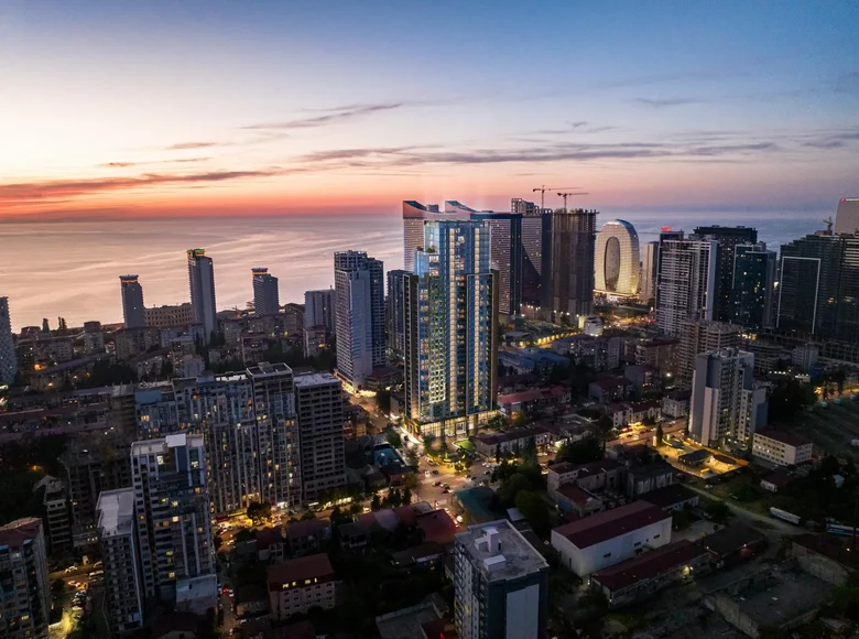 2 bedroom apartment 96 m² Batumi, Georgia
