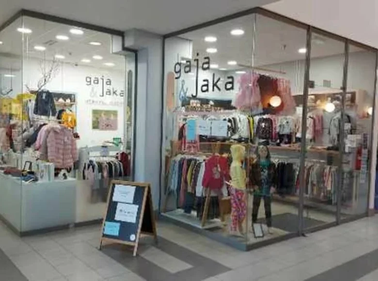 Магазин 27 м² Доб, Словения