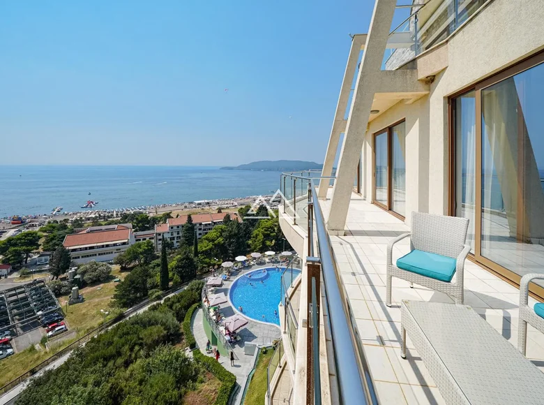 Mieszkanie 3 pokoi 96 m² Boreti, Czarnogóra