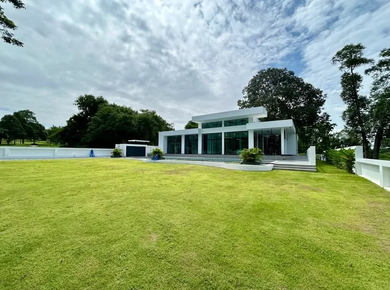 Villa 4 chambres 370 m² Ban Chak Ngaeo, Thaïlande