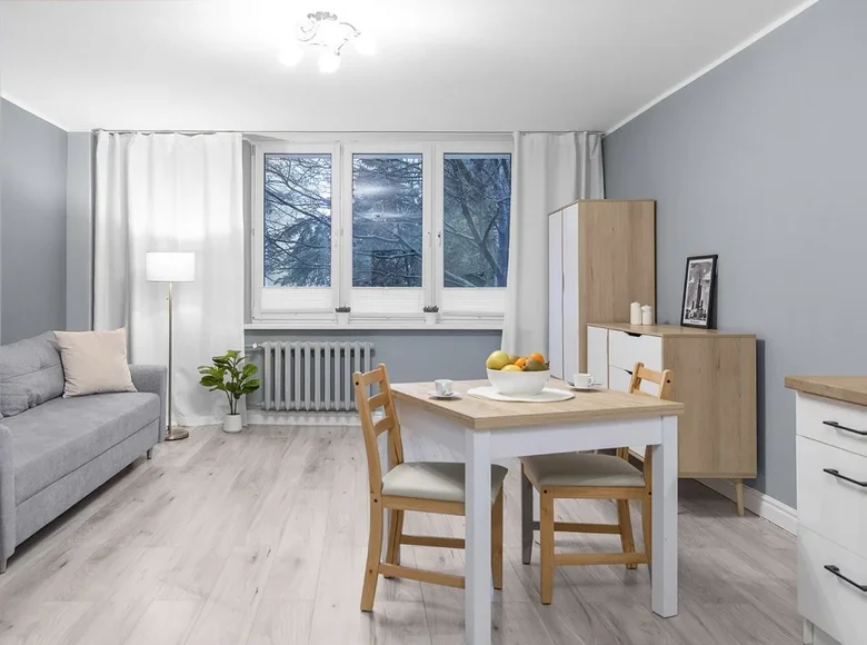 Wohnung 1 zimmer 28 m² in Warschau, Polen