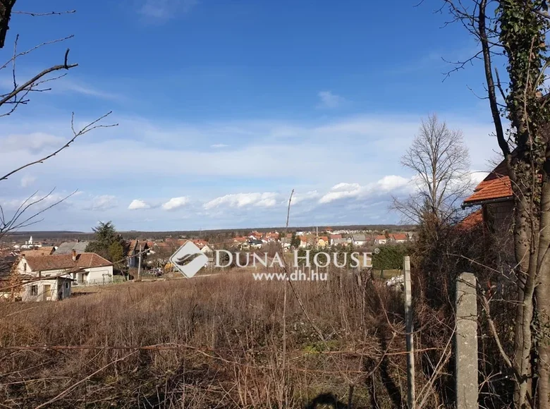 Atterrir 4 751 m² Kophaza, Hongrie