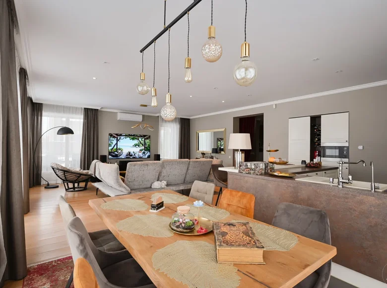 Дом 6 комнат 287 м² Марупе, Латвия