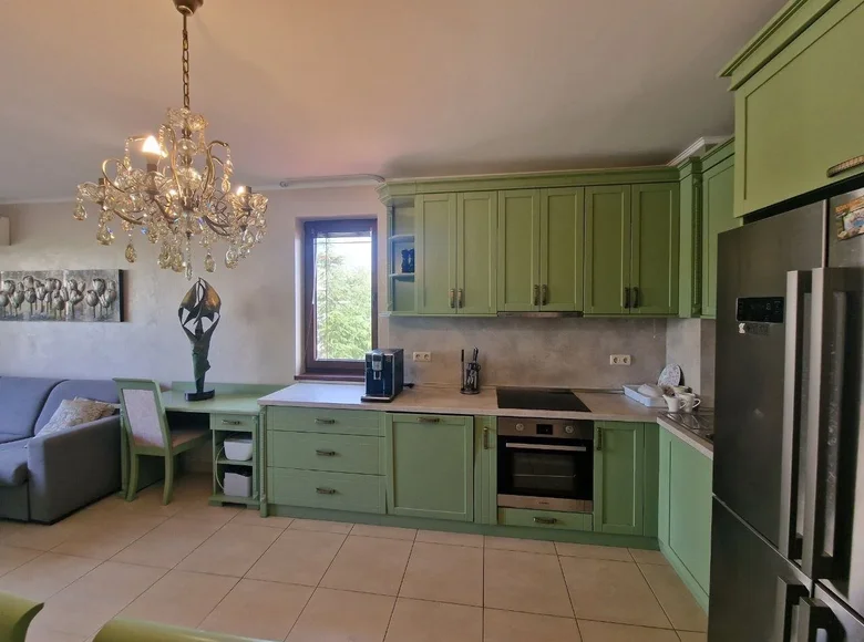 Mieszkanie 3 pokoi 135 m² Nesebyr, Bułgaria