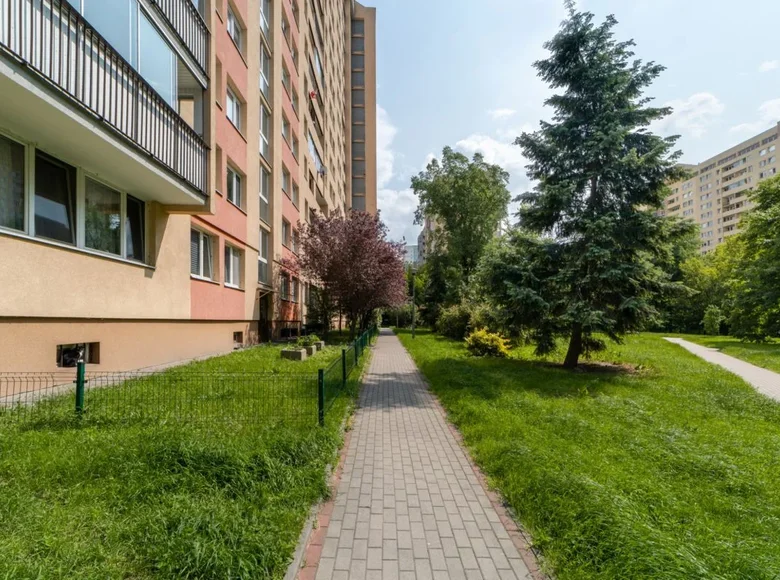 Квартира 5 комнат 57 м² Варшава, Польша