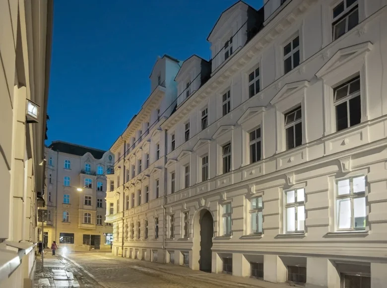 Mieszkanie 2 pokoi 27 m² Poznań, Polska