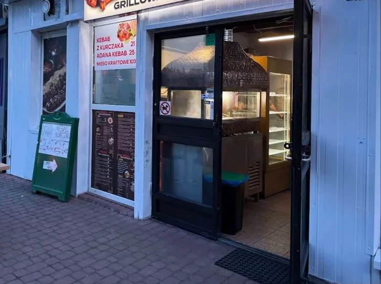 Коммерческое помещение 42 м² Варшава, Польша