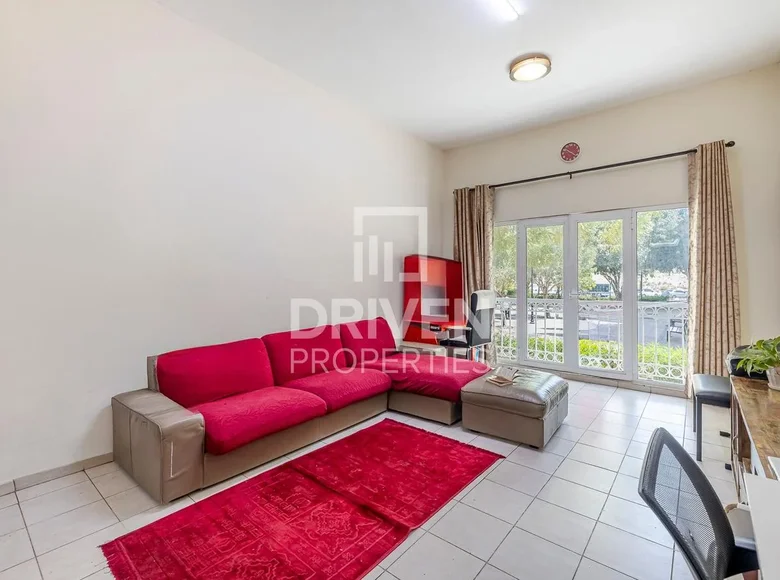 Квартира 1 комната 883 м² Дубай, ОАЭ