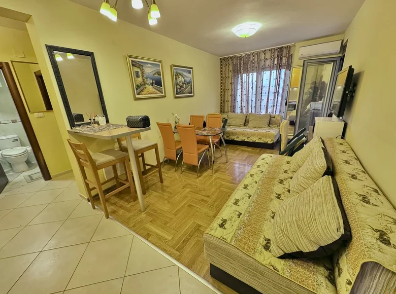 1 bedroom apartment 45 m² Boreti, Montenegro