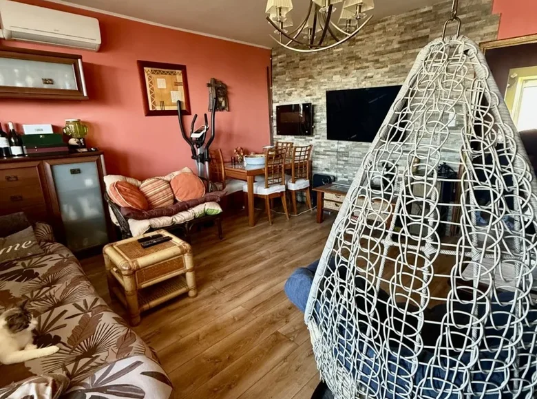 4 room apartment 75 m² Warsaw, Poland