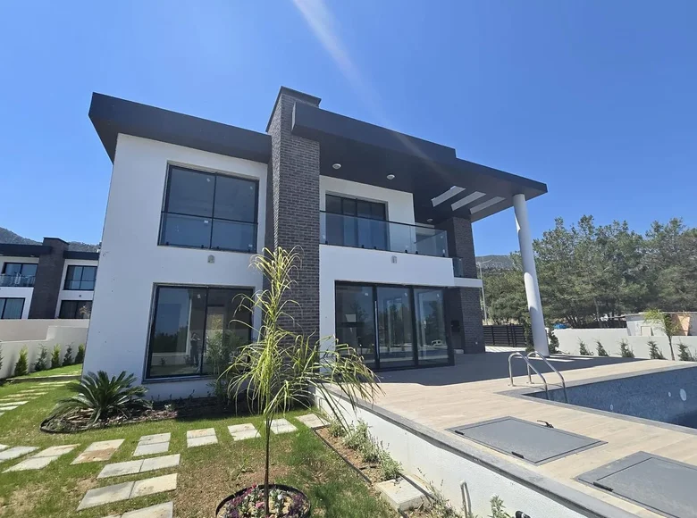 Вилла 5 комнат 310 м² Girne Belediyesi, Северный Кипр