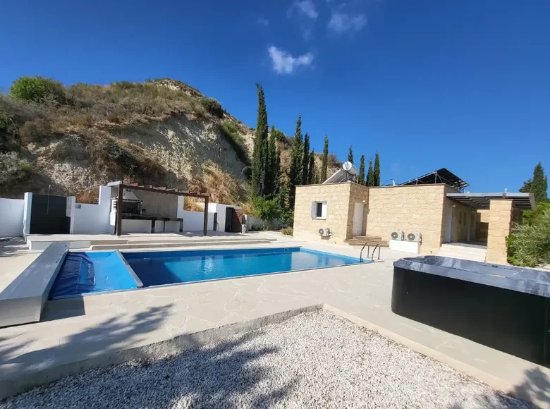 Вилла 5 спален  Полис, Кипр