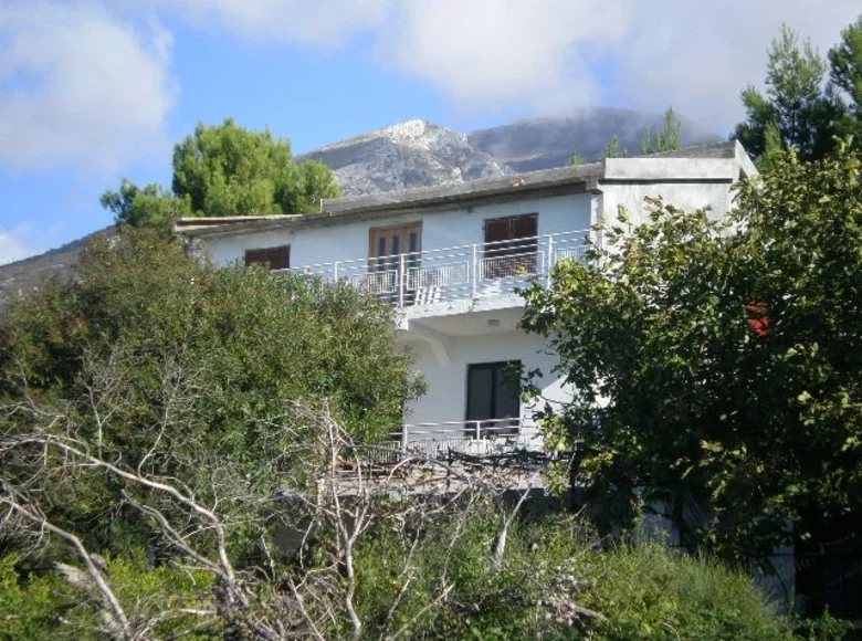 Hôtel 345 m² à Sutomore, Monténégro