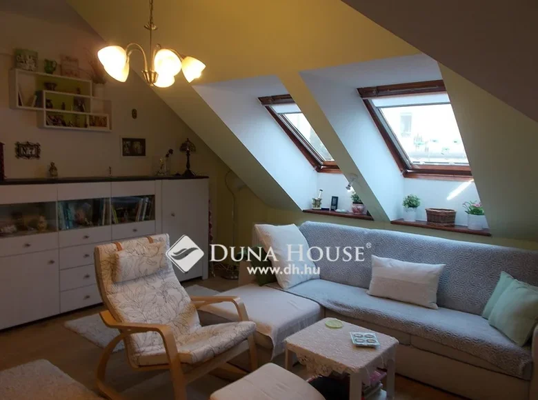 Apartment 1 bathroom 72 m² in Budapest, Hungary