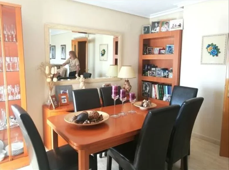 3 bedroom apartment 128 m² el Campello, Spain