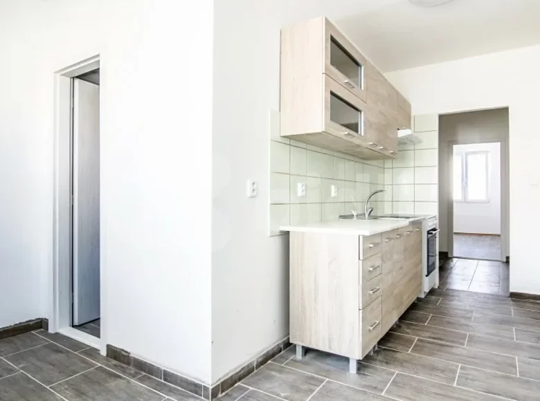 2 bedroom apartment 63 m² okres Usti nad Labem, Czech Republic