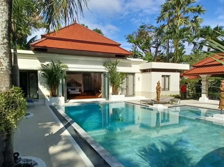 4 bedroom Villa 450 m² Choeng Thale, Thailand