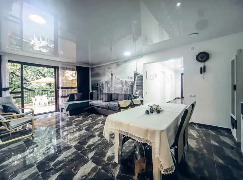 Коммерческое помещение 500 м² Тбилиси, Грузия