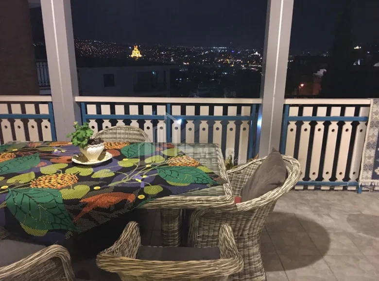 Квартира 5 комнат 300 м² Тбилиси, Грузия