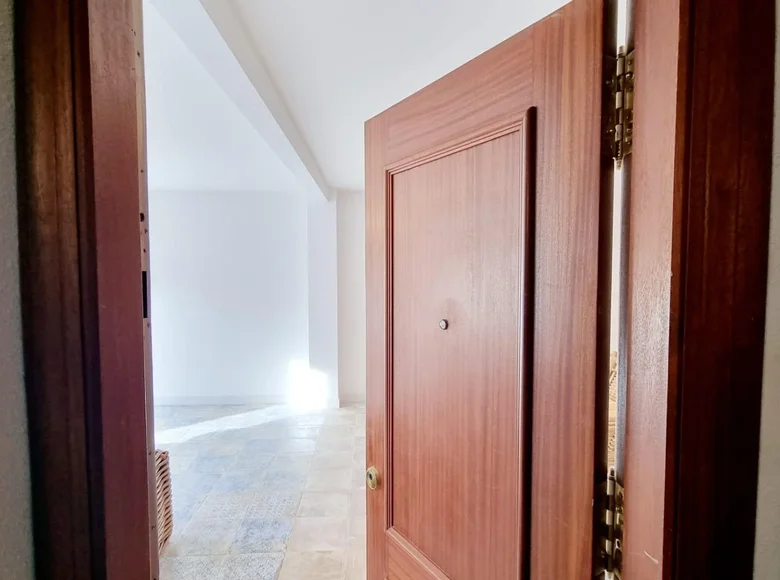 2 bedroom apartment  Torrevieja, Spain