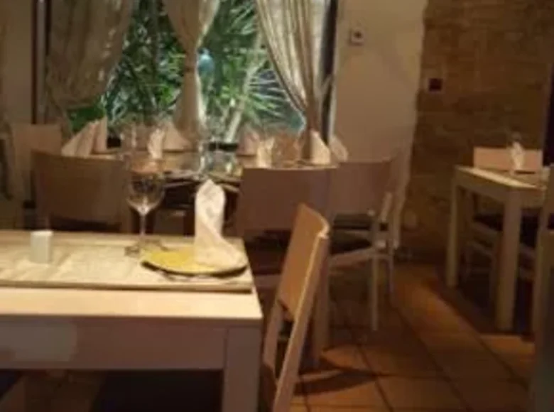 Commercial property  in Alicante, Spain