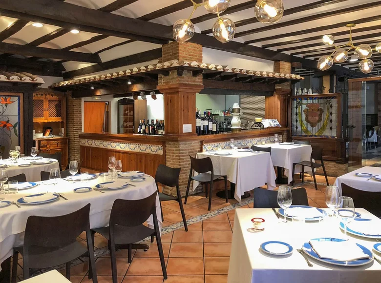 Restaurant 200 m² in Barcelona, Spain