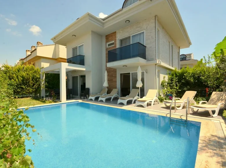 Villa de 5 habitaciones 160 m² Fethiye, Turquía