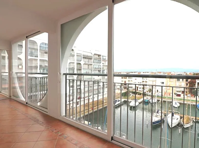 2 bedroom apartment  Castello dEmpuries, Spain
