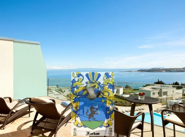 3-Schlafzimmer-Villa 817 m² Crveni Vrh, Kroatien