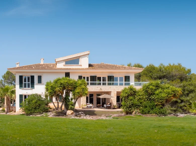 Schloss 7 Schlafzimmer 660 m² ses Salines, Spanien