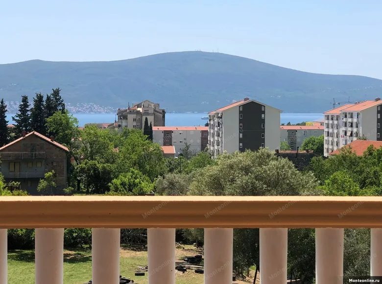 Wohnung 3 Schlafzimmer 100 m² Tivat, Montenegro